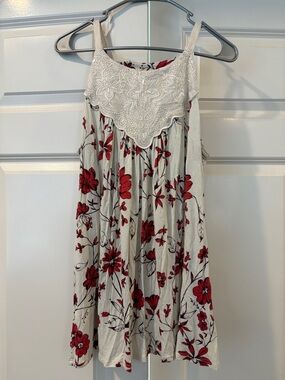 Cream and Red Floral Sleeveless Top with Lace Yoke